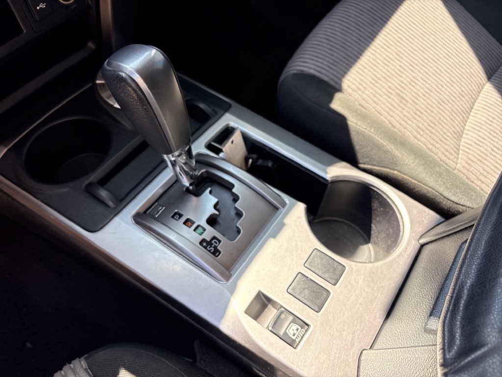 Used 2021 Toyota 4Runner SR5 AWD/4WD image 27