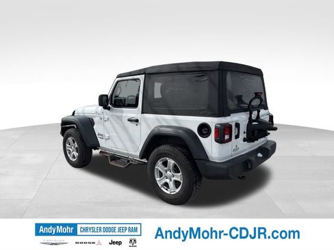 Used 2018 Jeep Wrangler Sport AWD/4WD image 5