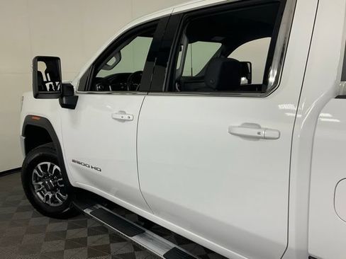 Used 2022 GMC Sierra 2500 SLE w/ SLE Convenience Package AWD/4WD image 35