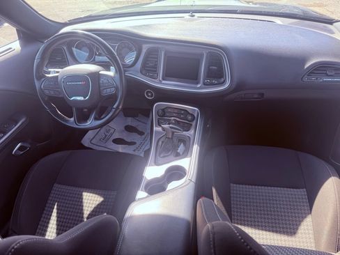 Used 2022 Dodge Challenger R/T RWD image 42