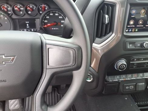 New 2026 Chevrolet Silverado 1500 Custom Trail Boss AWD/4WD image 18