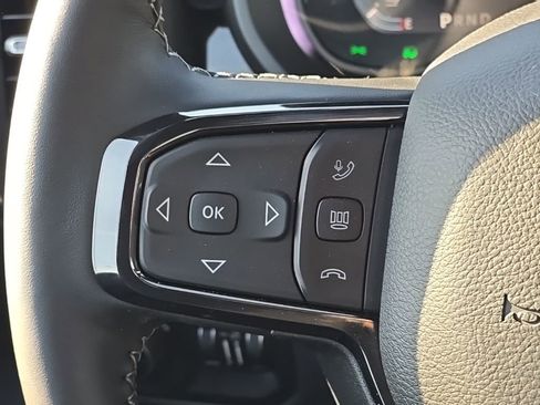 New 2026 RAM 3500 Limited AWD/4WD image 36