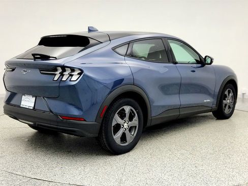 Used 2021 Ford Mustang Mach-E Select image 5