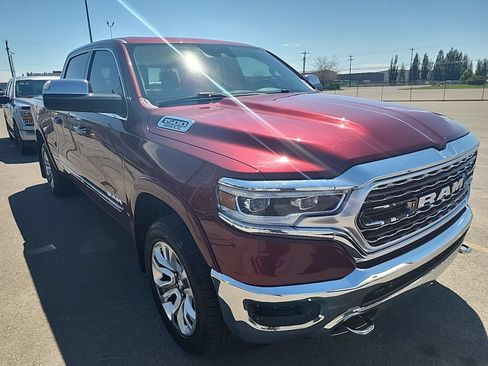 Used 2019 RAM 1500 Limited AWD/4WD image 3