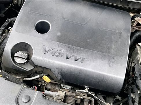 Used 2021 Chevrolet Traverse RS AWD/4WD image 36