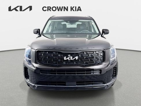 Certified 2022 Kia Telluride EX w/ EX Premium Package AWD/4WD image 2