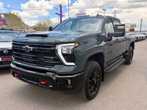 Used 2025 Chevrolet Silverado 3500 LTZ w/ Trail Boss Package AWD/4WD image 1