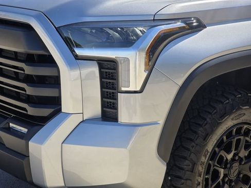 Used 2025 Toyota Tundra SR5 image 7