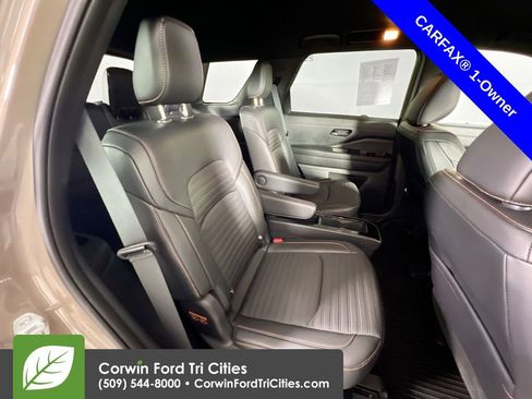 Used 2023 Nissan Pathfinder Rock Creek AWD/4WD image 17