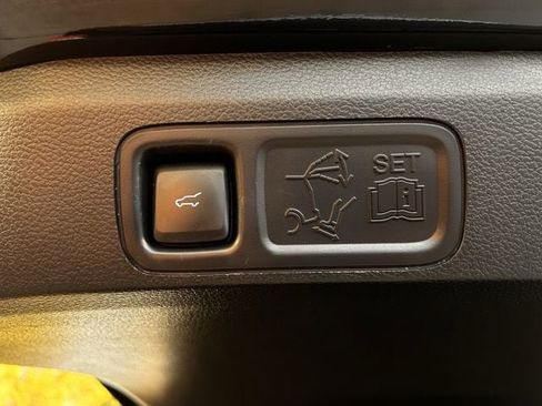 Used 2020 Ford Expedition Limited w/ Special Edition Package image 35