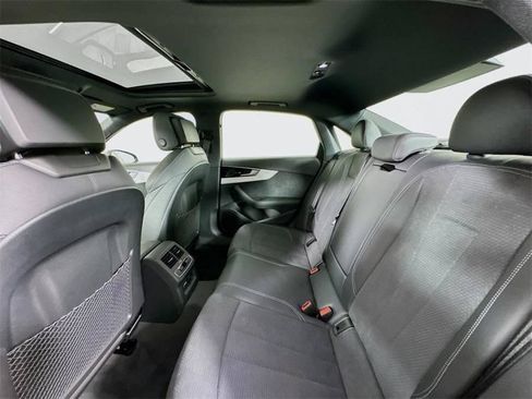 Used 2024 Audi A4 2.0T Premium Plus image 9