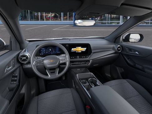 New 2027 Chevrolet Equinox LT AWD/4WD image 15