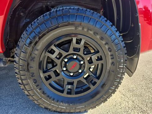 Certified 2022 Toyota 4Runner TRD Off-Road Premium image 33