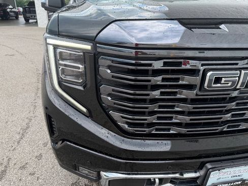 Used 2024 GMC Sierra 1500 Denali Ultimate AWD/4WD image 25