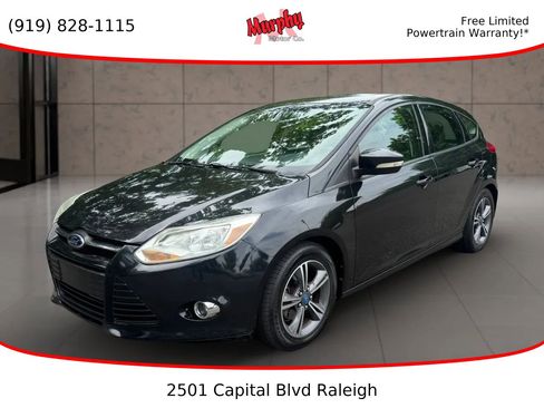 Used 2014 Ford Focus SE w/ SE Sport Package FWD image 1