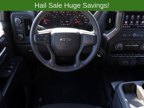 Used 2025 Chevrolet Silverado 1500 Custom Trail Boss AWD/4WD image 18