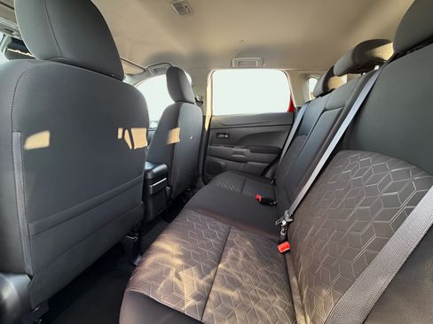 Used 2022 Mitsubishi Outlander Sport SE AWD/4WD image 17
