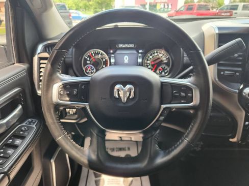 Used 2024 RAM 2500 Laramie AWD/4WD image 16