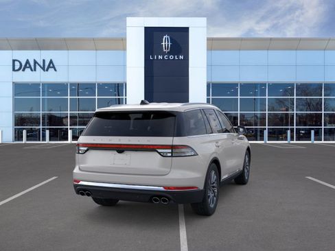 New 2025 Lincoln Aviator Premiere image 8