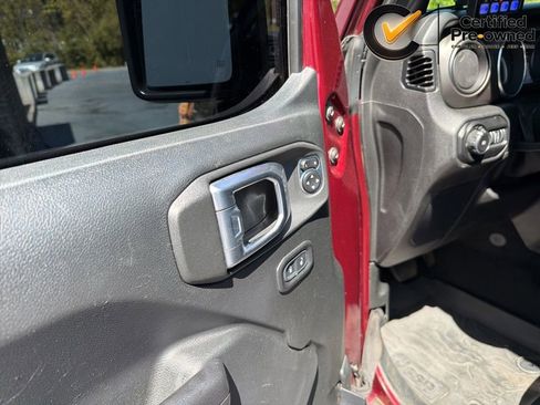 Certified 2021 Jeep Wrangler Sport AWD/4WD image 44