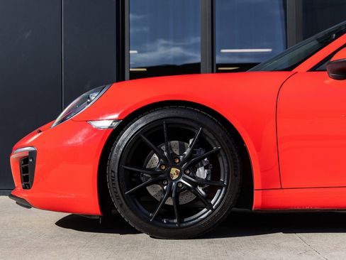 Certified 2017 Porsche 911 Carrera image 13