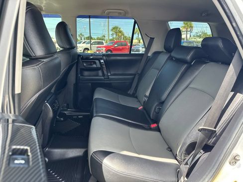 Used 2021 Toyota 4Runner SR5 Premium AWD/4WD image 14