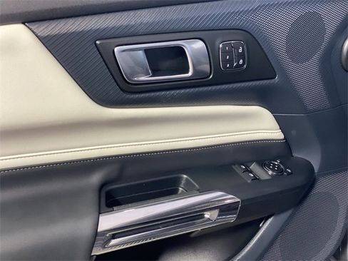 Used 2024 Ford Mustang GT Premium image 28