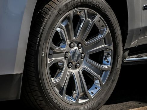 Used 2016 GMC Yukon Denali w/ Open Road Package image 4