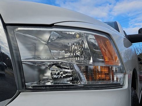 Used 2022 RAM 1500 Classic SLT w/ Trailer & Traction Group image 10