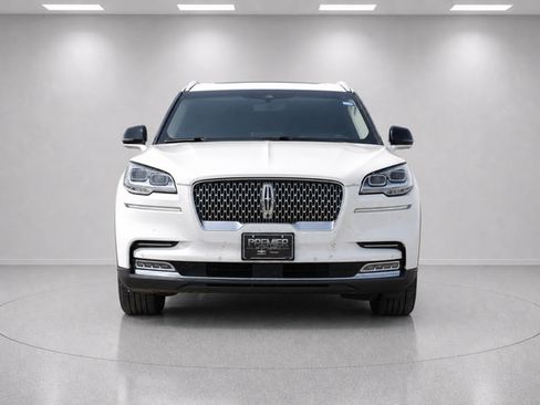 Used 2020 Lincoln Aviator Reserve w/ Equipment Group 202A AWD/4WD image 8