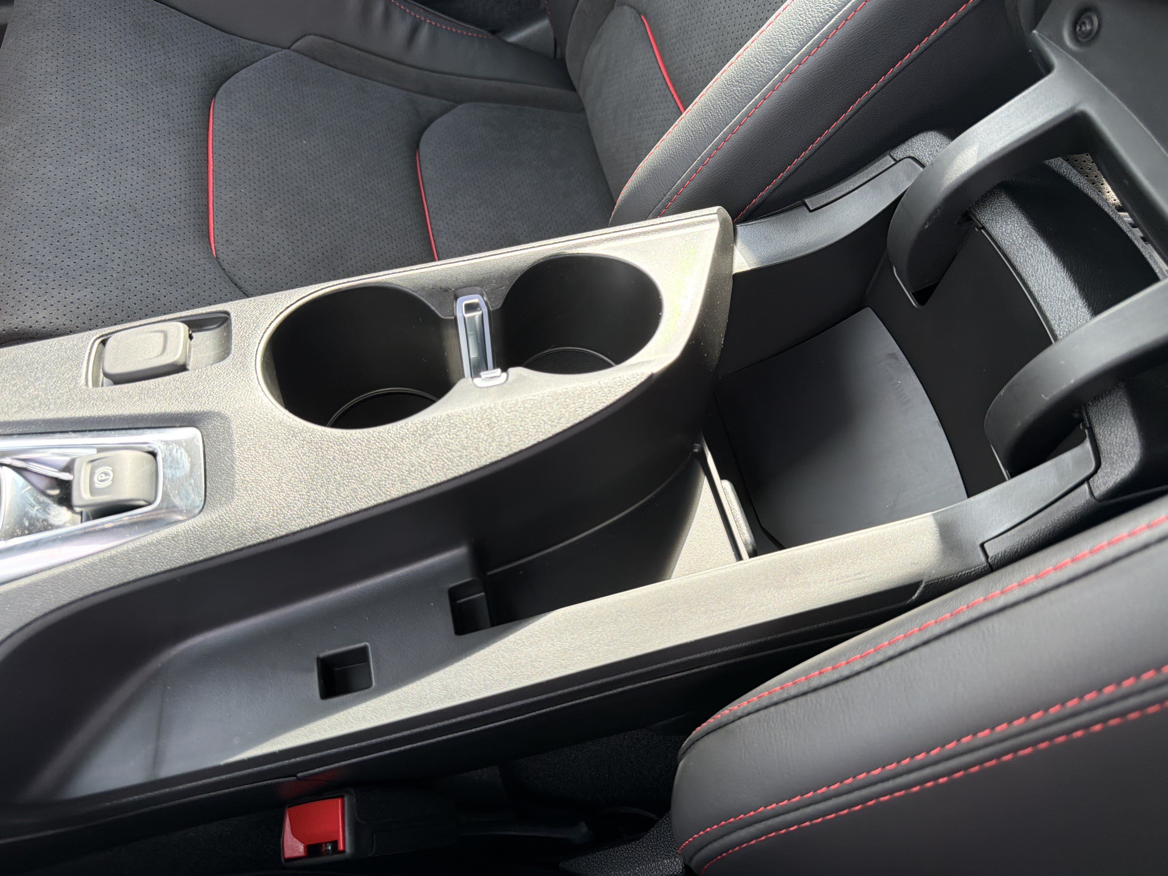 Used 2024 Chevrolet Camaro ZL1 RWD image 73
