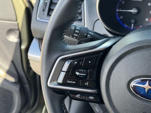 Used 2018 Subaru Outback 3.6R Limited AWD/4WD image 18