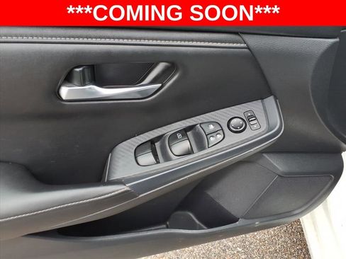 Used 2021 Nissan Sentra SV image 12