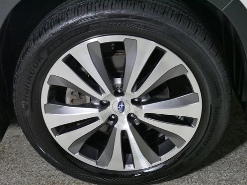 Used 2022 Subaru Ascent Limited w/ Technology Package AWD/4WD image 15