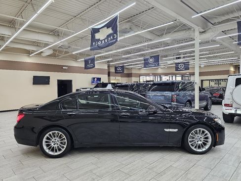 Used 2014 BMW 750Li image 5