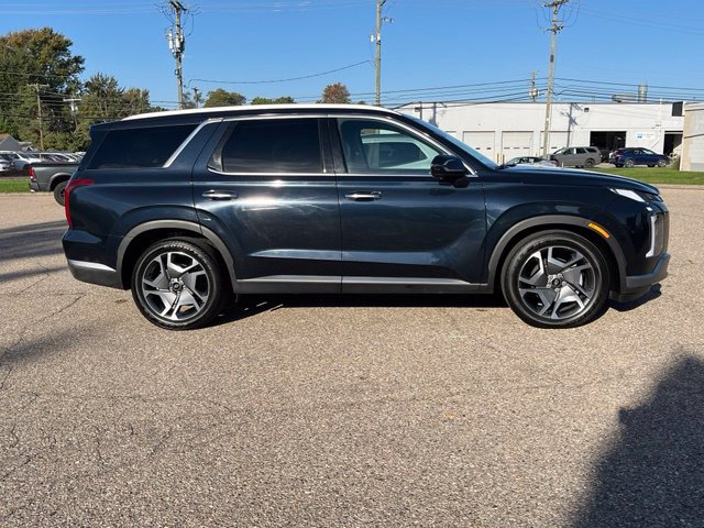 Used 2024 Hyundai Palisade SEL w/ Premium Package FWD image 6
