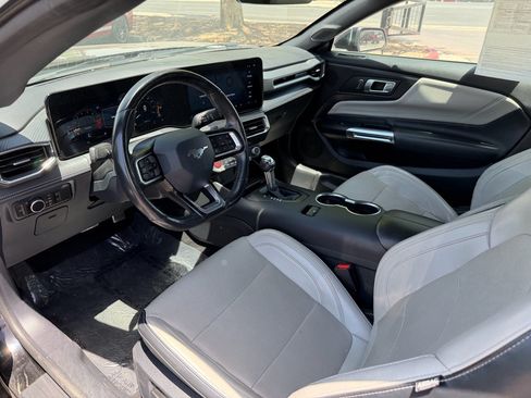 Used 2024 Ford Mustang GT Premium RWD image 7