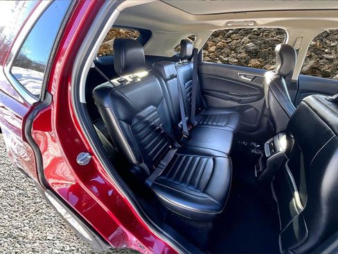 Used 2019 Ford Edge SEL w/ Equipment Group 201A image 25