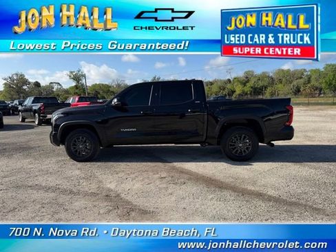 Used 2025 Toyota Tundra SR5 w/ SR5 Convenience Package image 4