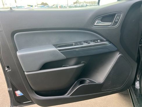 Used 2019 Chevrolet Colorado Z71 image 19