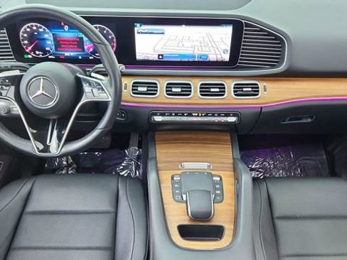 Used 2025 Mercedes-Benz GLE 350 4MATIC image 35