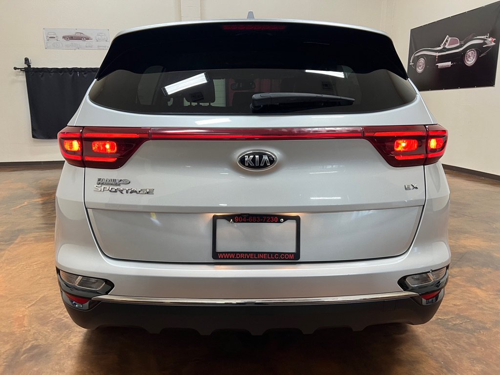 Used 2020 Kia Sportage EX AWD/4WD image 8