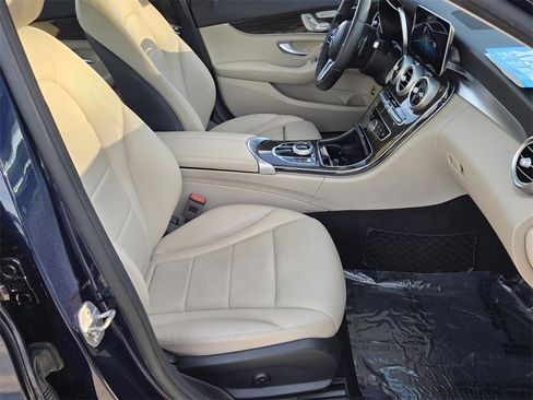 Used 2019 Mercedes-Benz C 300 Sedan image 16
