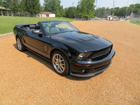 Used 2007 Ford Mustang Shelby GT500 image 6