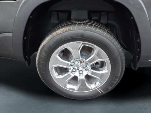 New 2026 RAM 1500 Big Horn image 9