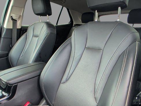 Used 2023 Buick Envision Essence FWD image 12