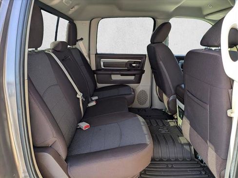 Used 2018 RAM 1500 Big Horn image 19