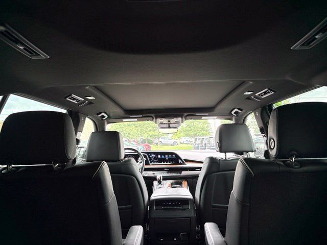 Used 2023 Cadillac Escalade ESV Premium Luxury w/ LPO, Floor Liner Package AWD/4WD image 9