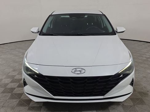 Used 2021 Hyundai Elantra SEL FWD image 2