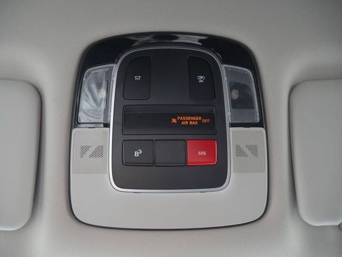 Used 2025 Hyundai Tucson SEL FWD image 45